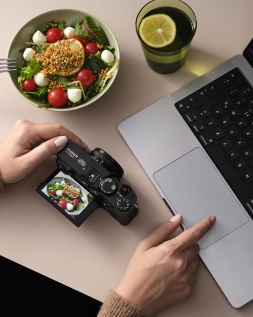 Fujifilm X X100vi Black