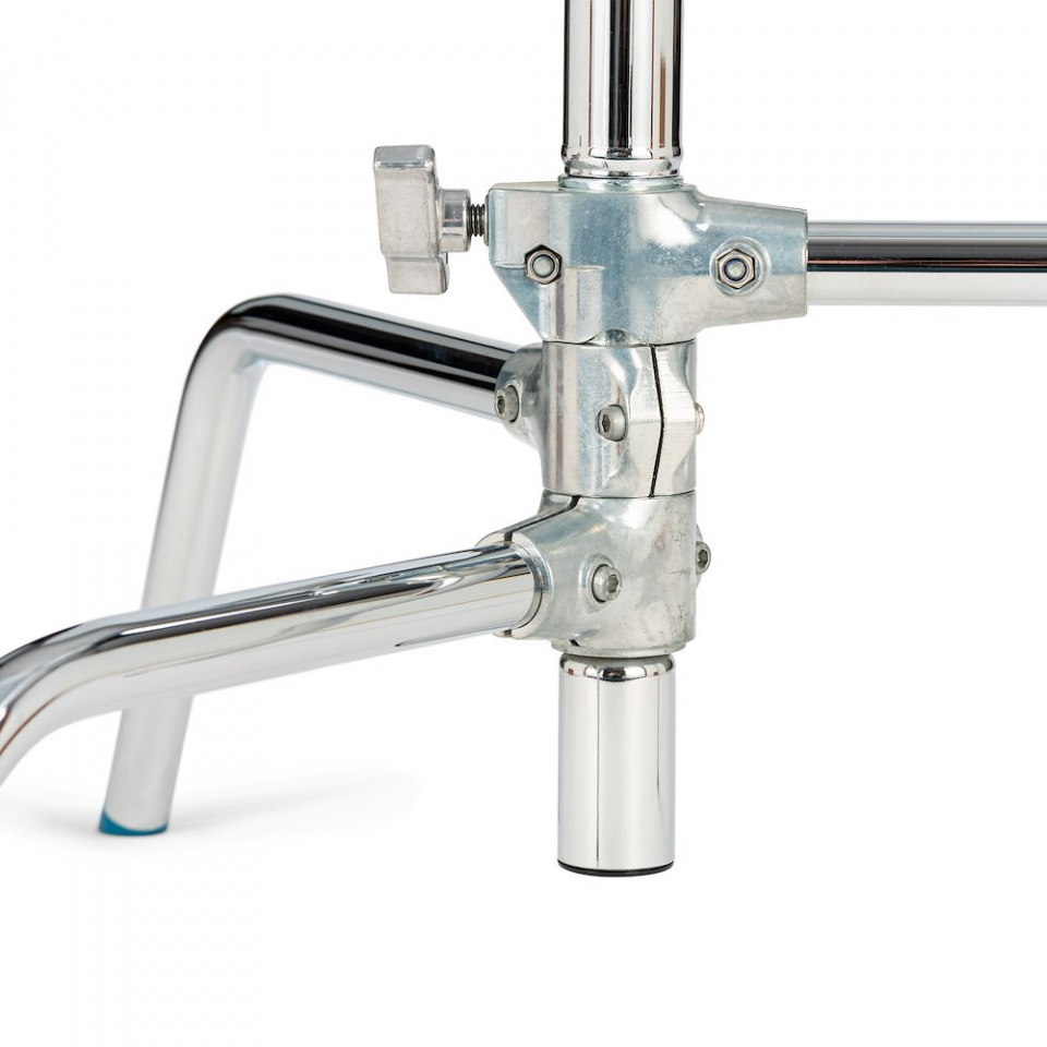 Avenger C Stand 30 With Detachable Base Chrome