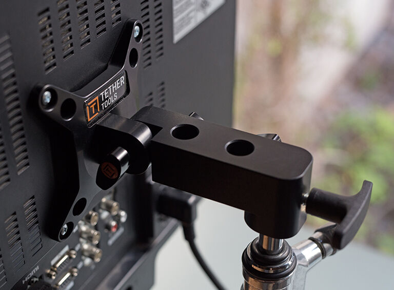Tether Tools Rock Solid Vesa Studio Monitor Mount For Stands