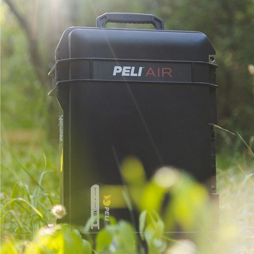 Peli Case Peli 1535 Air Black Foam Pb
