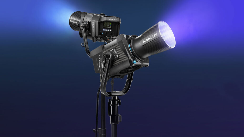 Nanlux Evoke 900c