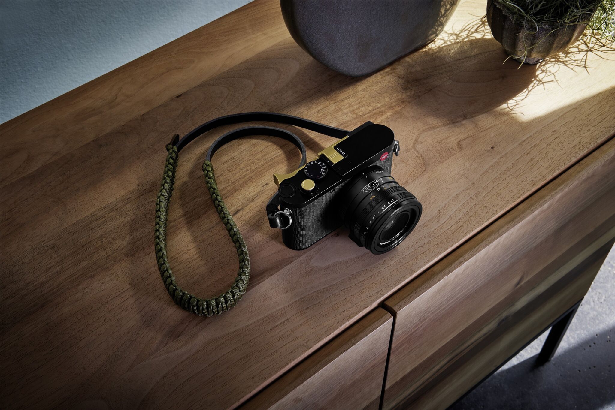 Leica Thumb Support Q3 Blasted Finish