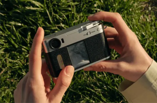 Fujifilm X X Half Body Black