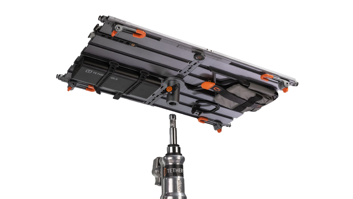 Aerotrac Retractable Accessory Holder