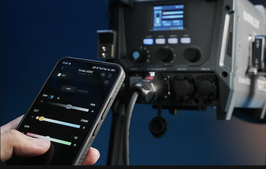 Nanlux Evoke 600c Full Color Nebula 8 Spot Light