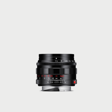 Leica Summilux M 50mm F 1 4 Glossy Black Paint Finish Lens