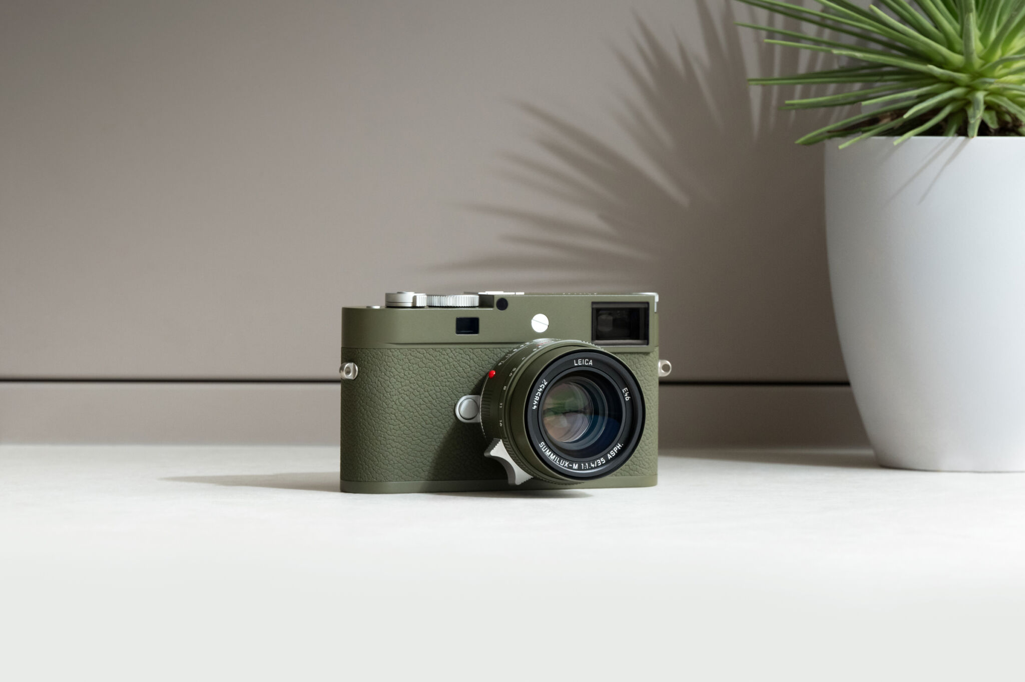 Summilux M 35mm F 1 4 Asph Safari Lens