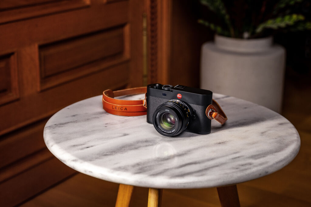 Leica Noctilux M 35mm F 1 2 Asph Black Lens