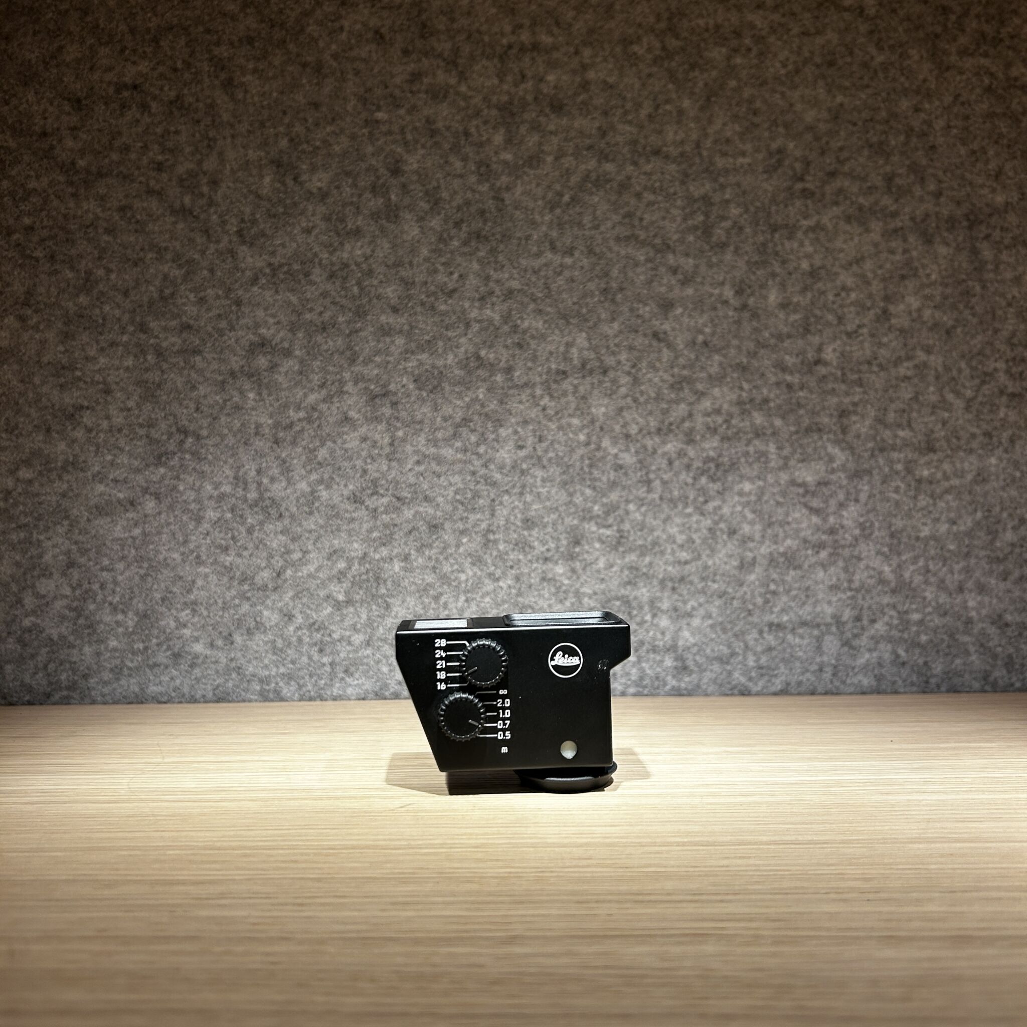 Leica Universal Wide Angle Viewfinder M
