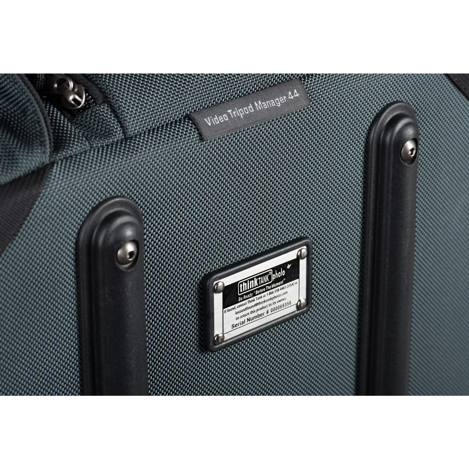 Video Tripod Manager 44 Rolling Bag