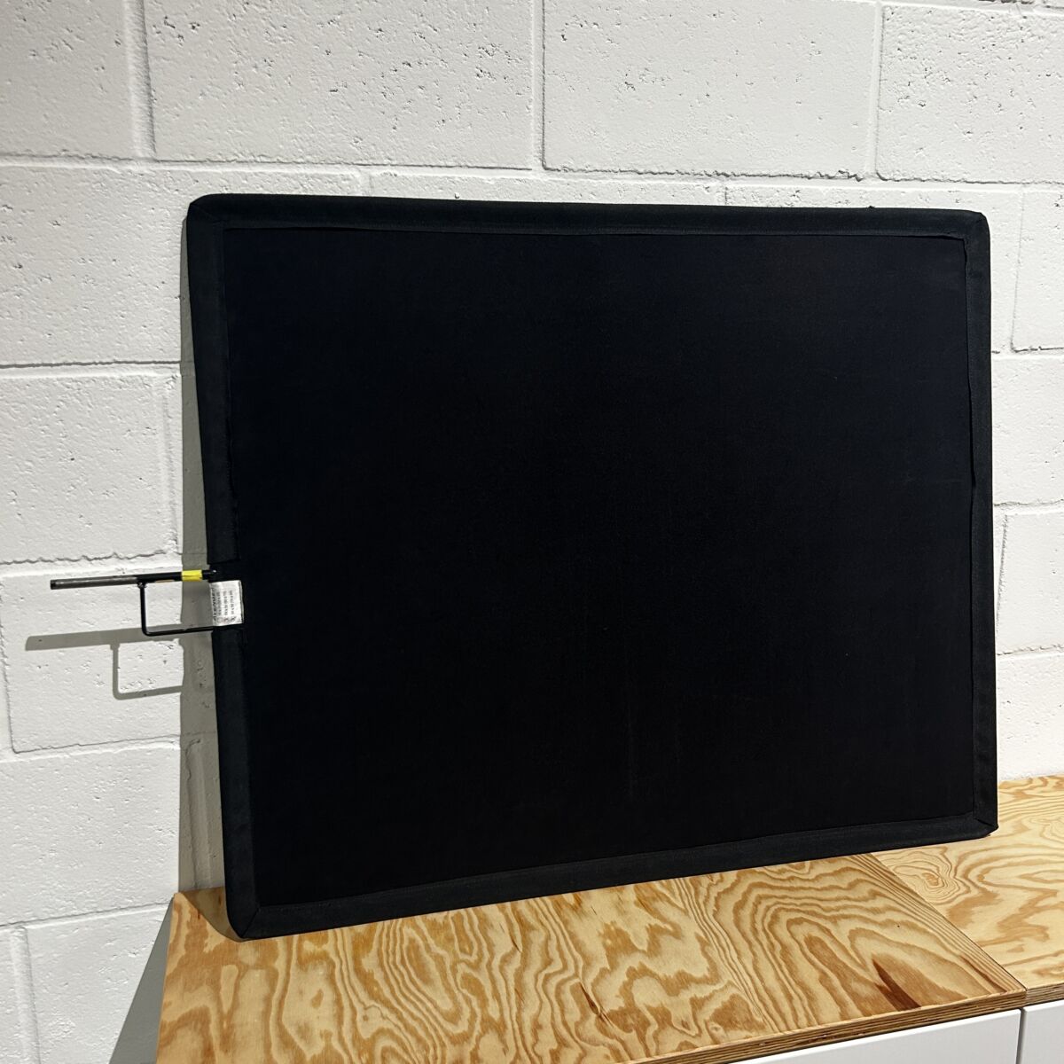 Newsletter pop-up image header